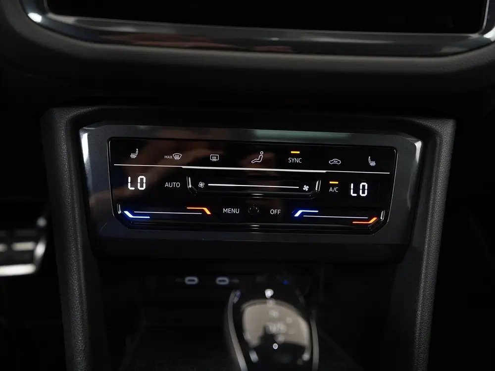 Volkswagen Tiguan Allspace 1.5 TSI R-Line DSG | 7 Persoons | uit 2022, foto 12