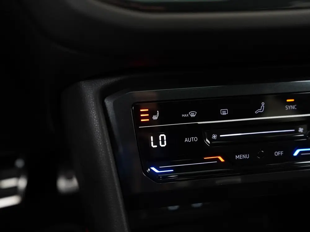 Volkswagen Tiguan Allspace 1.5 TSI R-Line DSG | 7 Persoons | uit 2022, foto 13