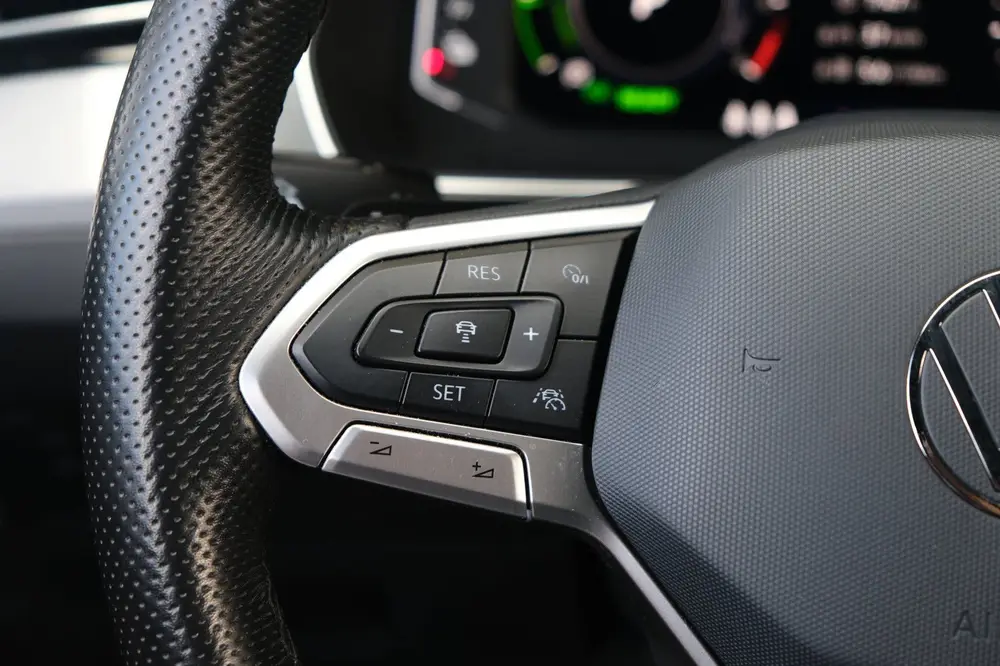 Volkswagen Passat 1.4 TSI PHEV GTE 218 PK Pano Trek Virtual uit 2020, foto 19