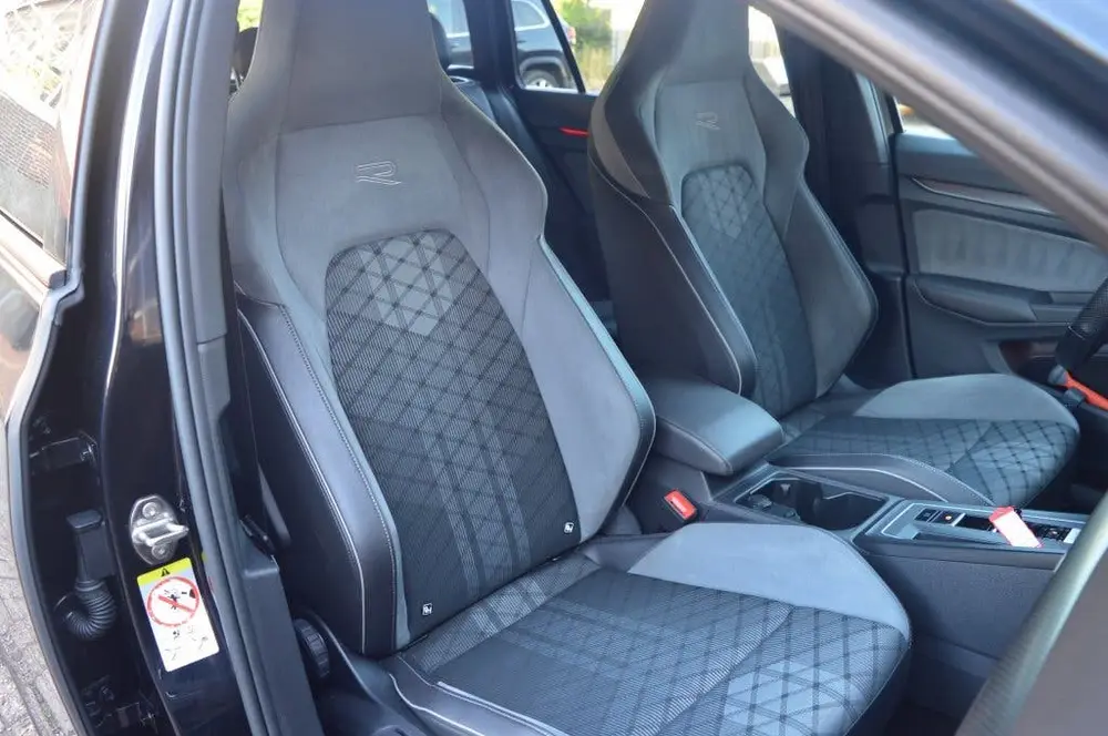 Volkswagen Golf Variant 1.5 eTSI R-Line | AUT - BLACKPACK uit 2021, foto 10