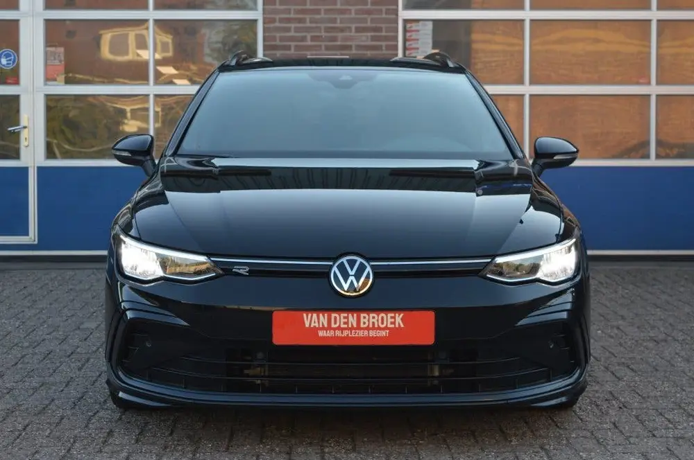 Volkswagen Golf Variant 1.5 eTSI R-Line | AUT - BLACKPACK uit 2021, foto 2