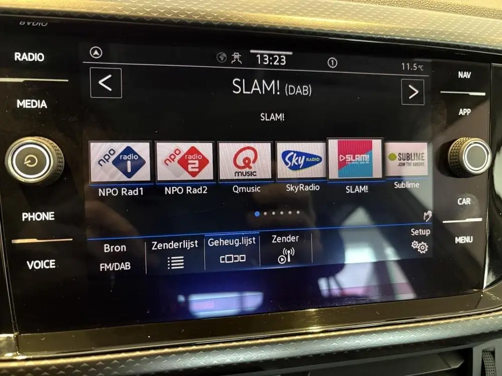 Volkswagen T-Cross 1.0 TSI Life Trekhaak, Parkeersensoren, A uit 2021, foto 20