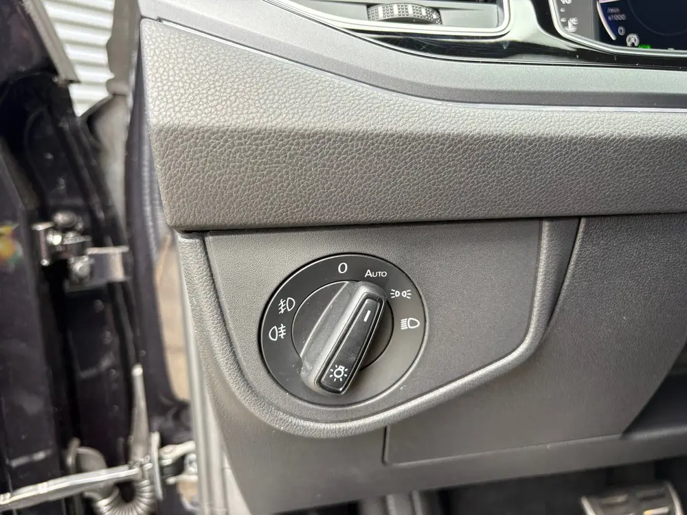 Volkswagen Polo 1.0 TSI R-Line Business AUTOMAAT/ CARPLAY/ P uit 2022, foto 11