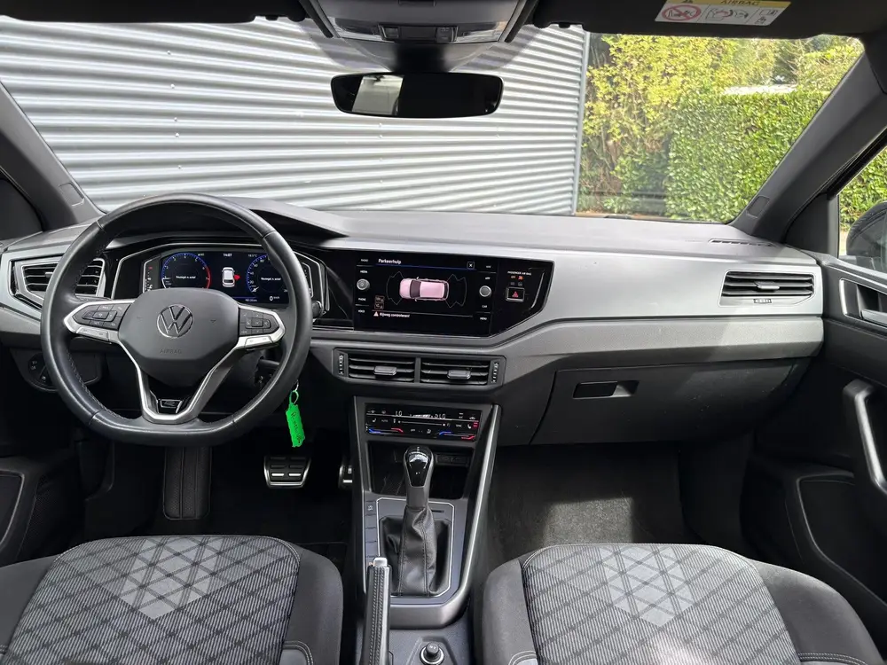 Volkswagen Polo 1.0 TSI R-Line Business AUTOMAAT/ CARPLAY/ P uit 2022, foto 20