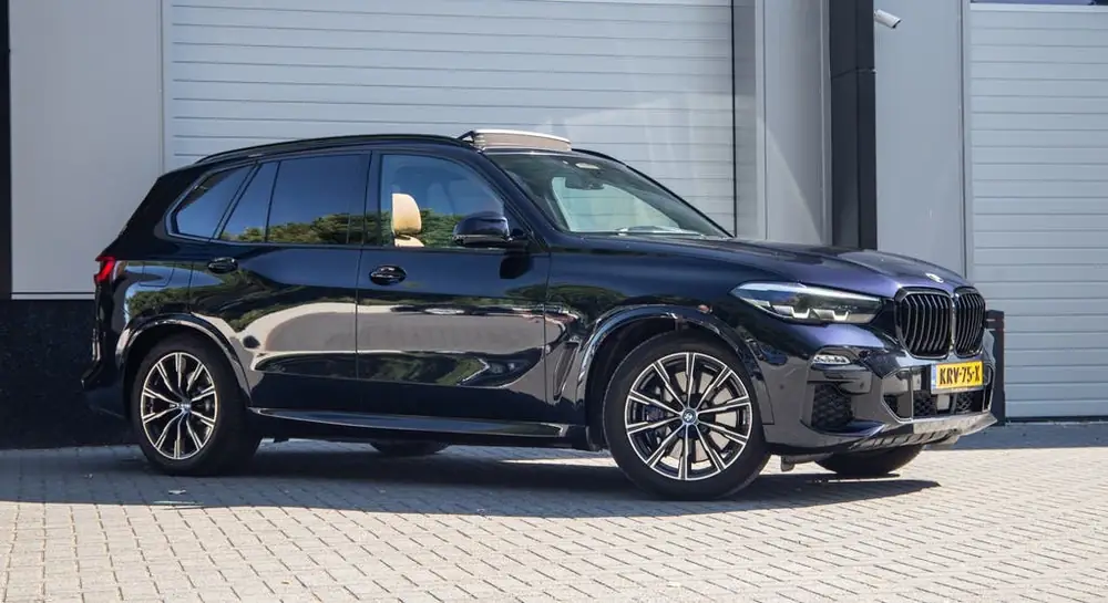 BMW X5 XDrive45e High Executive / Pano / Trekhaak / Stoelkoe uit 2020, foto 3