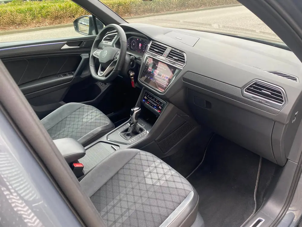 Volkswagen TIGUAN 1.4 TSI eHybrid R-Line Business+met panoda uit 2022, foto 9