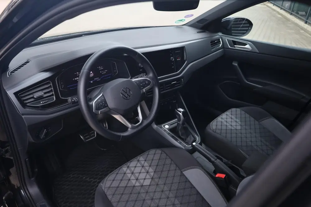 Volkswagen Taigo 1.0 TSI R-Line Business / Carplay / Camera uit 2022, foto 7