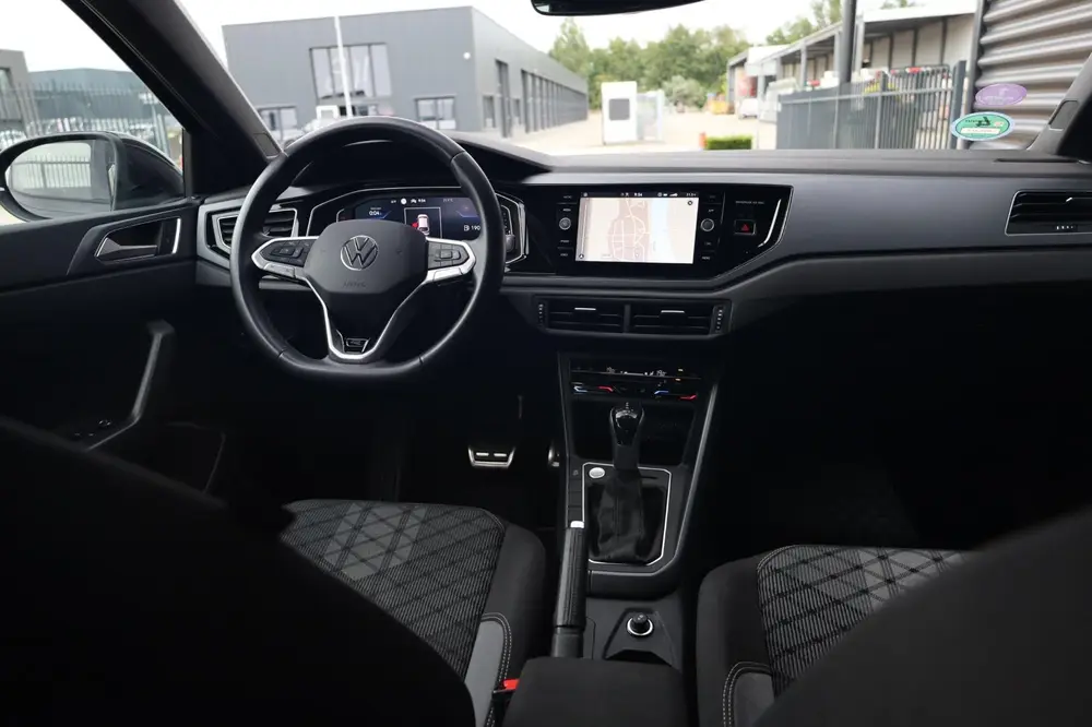 Volkswagen Taigo 1.0 TSI R-Line Business / Carplay / Camera uit 2022, foto 8