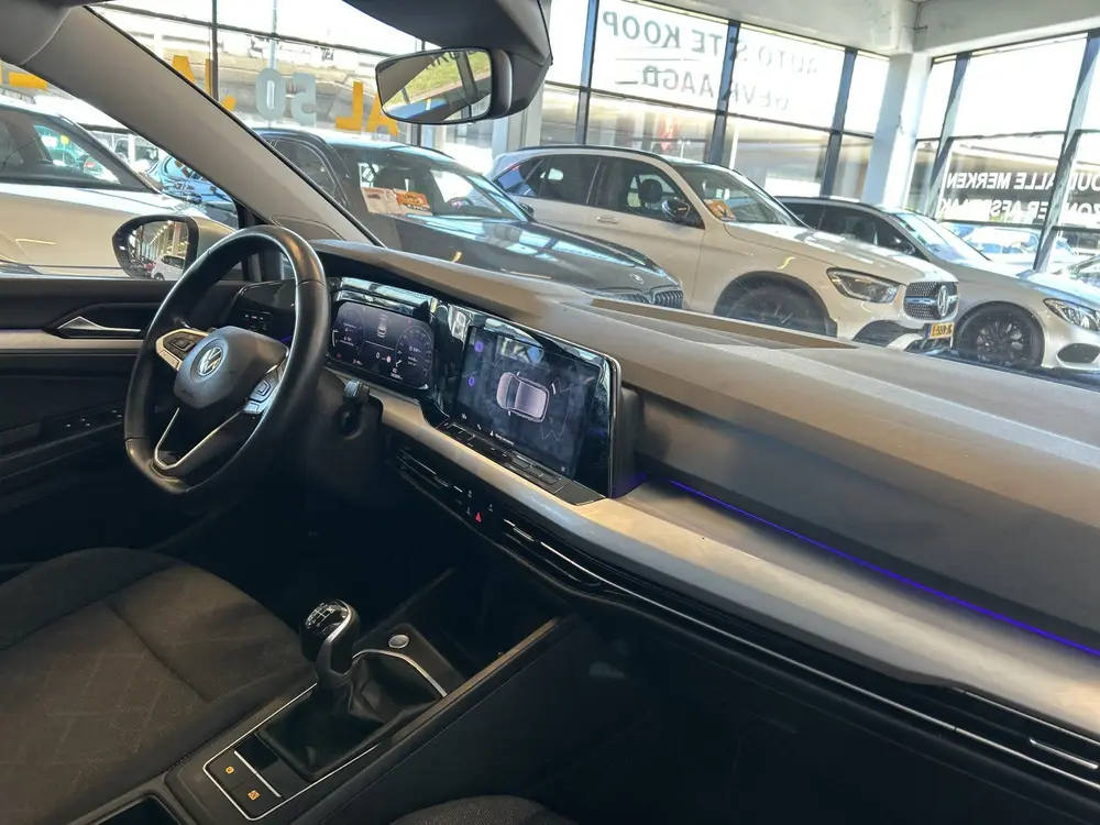 Volkswagen Golf 1.0 TSI Life | Adaptieve cruise control | Cl uit 2020, foto 2