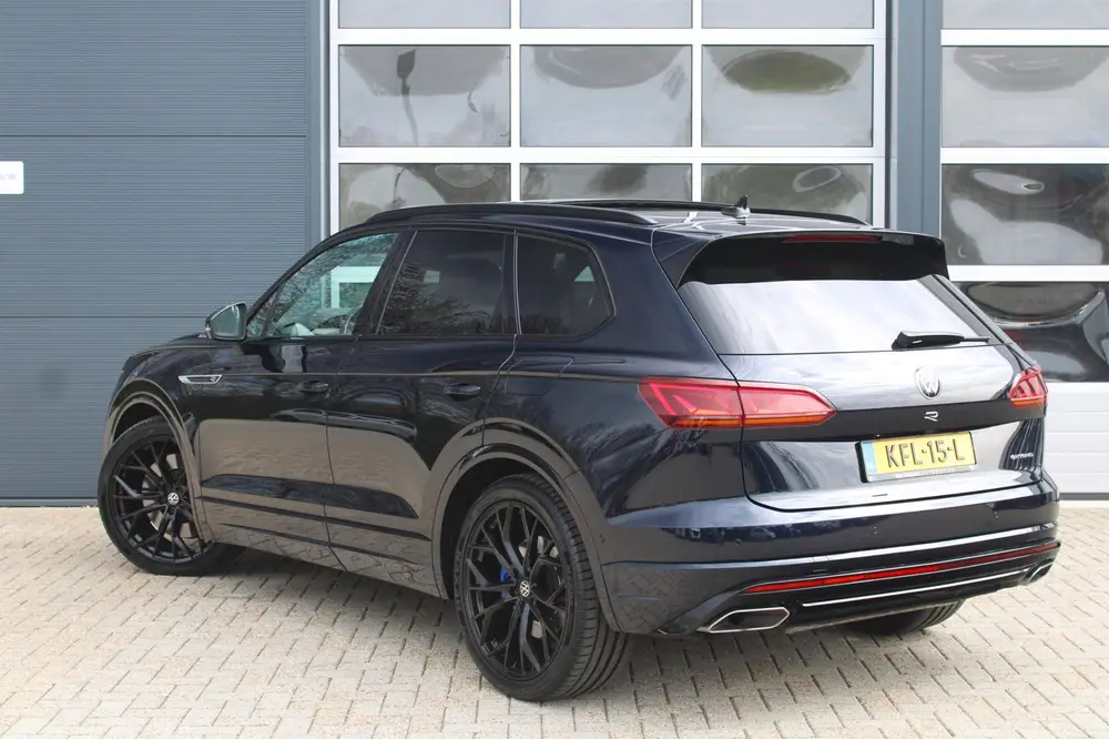 Volkswagen Touareg 3.0 TSi eHybrid 462pk 4MOTION R | Pano | uit 2020, foto 2