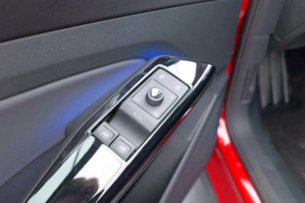 Volkswagen ID.4 Pure 52 kWh | Adaptive cruise | 19" Licht me uit 2022, foto 13