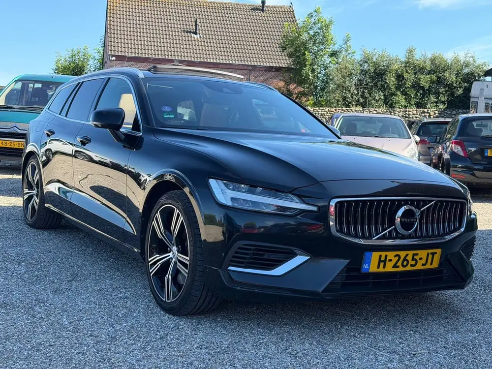 Volvo V60 2.0 T6 Twin Engine AWD Inscription BTW auto 16050 uit 2020, foto 3