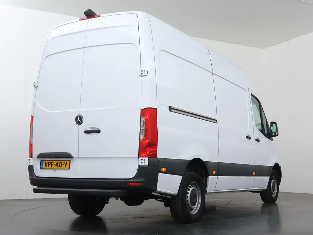 Mercedes-Benz Sprinter 317 CDI | L2 H2 | 170 PK | AUTOMAAT | uit 2022, foto 2