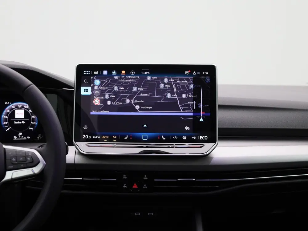 Volkswagen Golf 1.5 eHybrid Life Edition | Navigatie | Draad uit 2025, foto 9