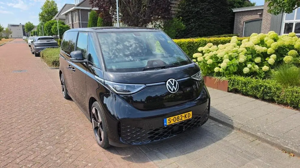 Volkswagen ID.Buzz 77kWh 204pk 2023 Zwart uit 2023, foto 3