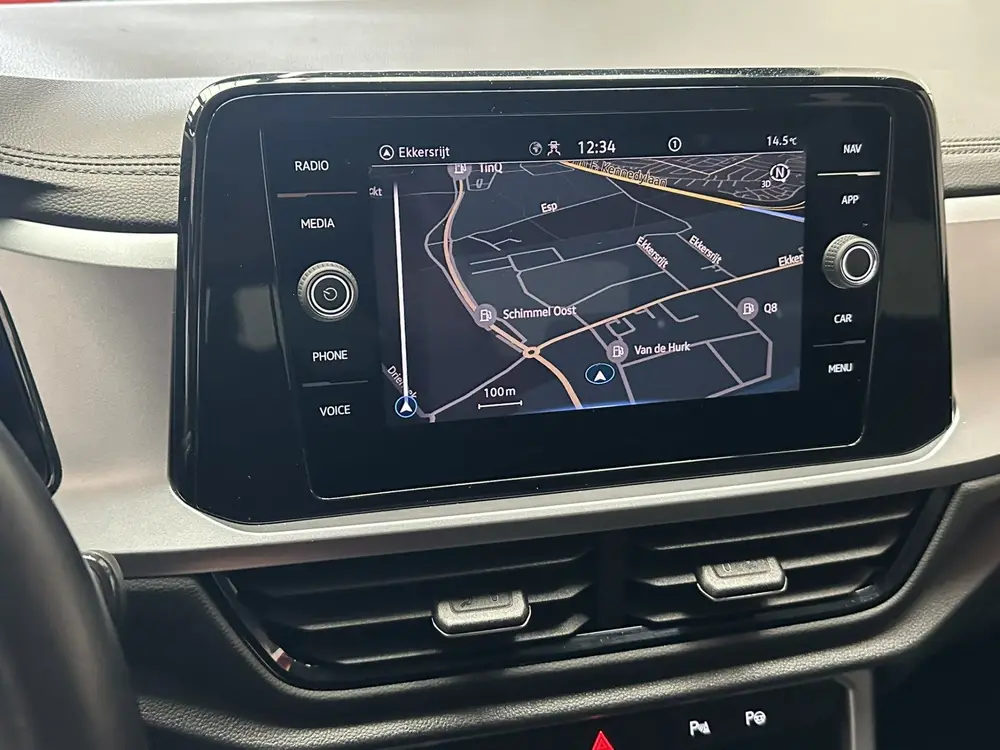Volkswagen T-Roc 1.0 TSI STYLE NAVIGATIE CLIMATE CONTROL STO uit 2023, foto 20