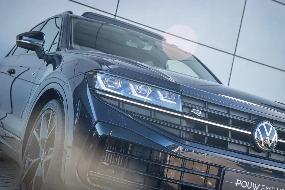 Volkswagen Touareg R 3.0 TSI eHybrid 462pk 4MOTION | Panoram uit 2024, foto 10