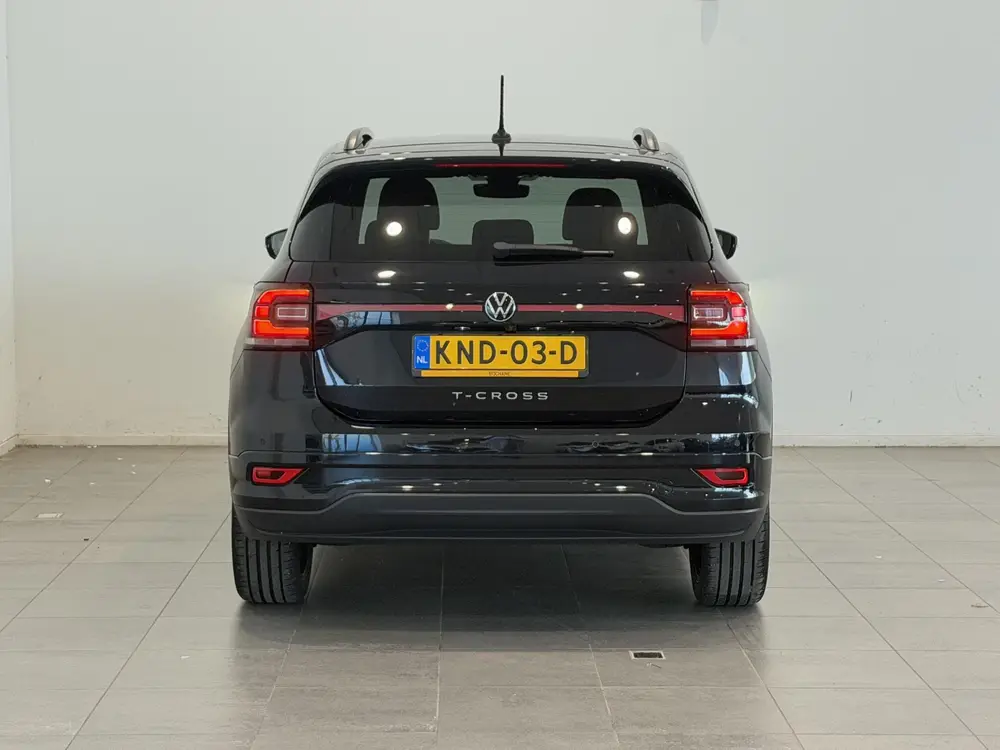 Volkswagen T-Cross 1.0 TSI R-Line | Automaat | Stoelverwarmi uit 2023, foto 18