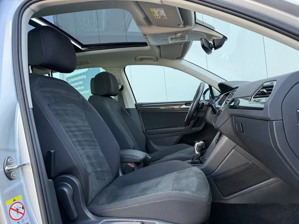 Volkswagen Tiguan 1.4 TSI eHybrid 245pk Elegance | Panoramad uit 2021, foto 10
