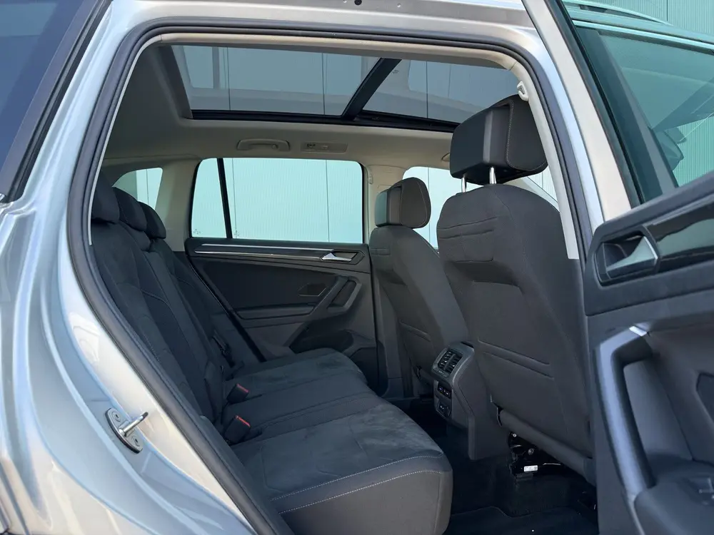 Volkswagen Tiguan 1.4 TSI eHybrid 245pk Elegance | Panoramad uit 2021, foto 18