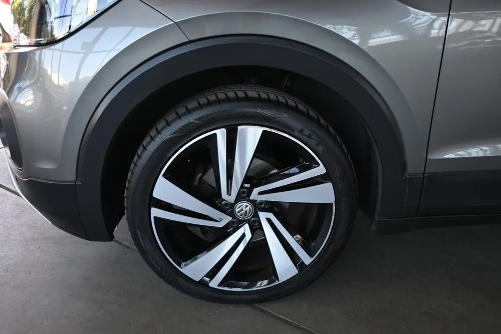 Volkswagen T-Cross 1.0 TSI Life Clima Adaptieve Cruise Carpl uit 2019, foto 15