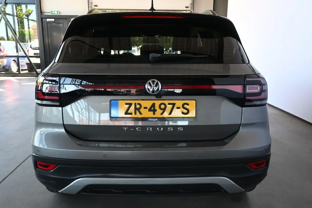 Volkswagen T-Cross 1.0 TSI Life Clima Adaptieve Cruise Carpl uit 2019, foto 17
