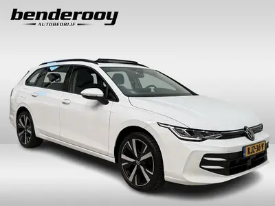 Volkswagen Golf Variant 1.5 eTSI 150pk DSG Style | Pano dak uit 2024
