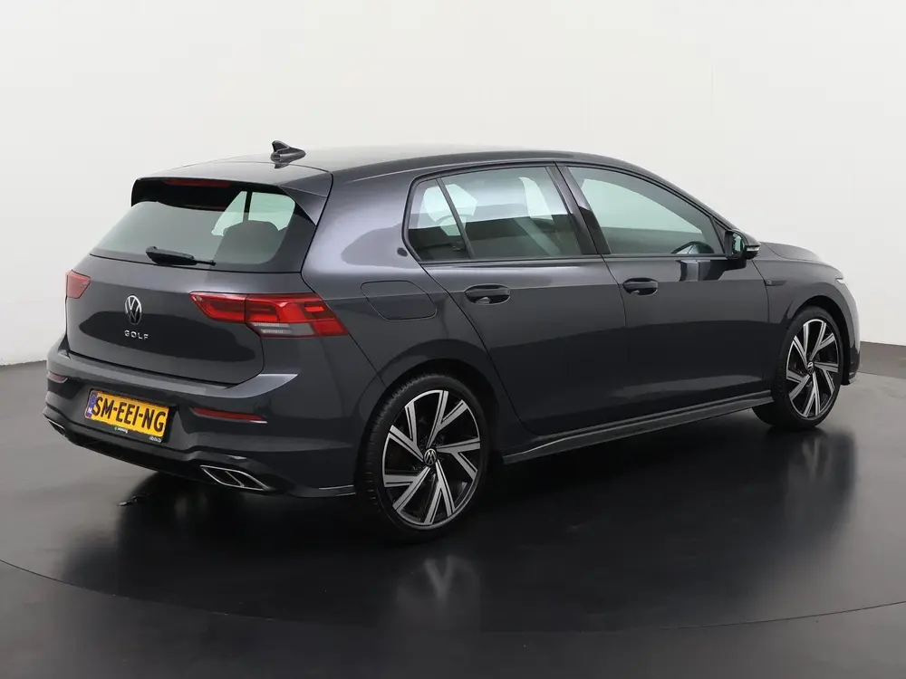 Volkswagen Golf 1.5 TSI R-Line | 18'' Bergamo | Zondag Open! uit 2024, foto 5