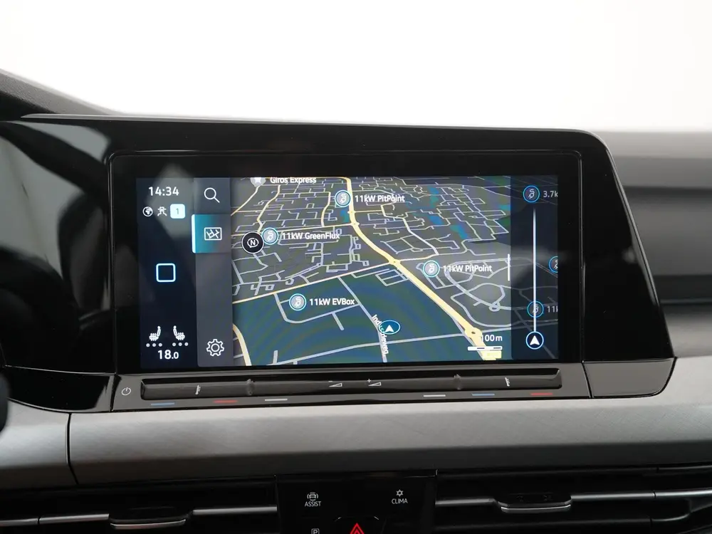 Volkswagen Golf 1.5 eTSI Life DSG | Stoel & Stuurverwarming uit 2023, foto 13