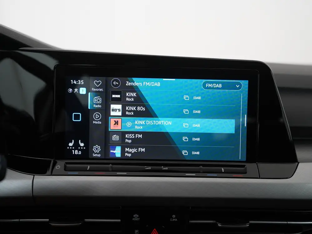 Volkswagen Golf 1.5 eTSI Life DSG | Stoel & Stuurverwarming uit 2023, foto 16