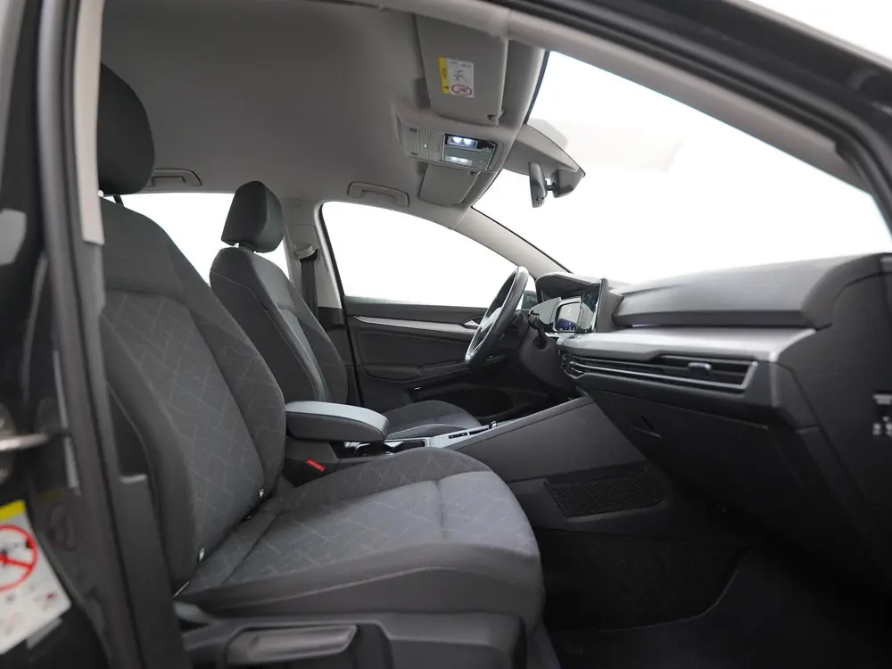 Volkswagen Golf 1.5 eTSI Life DSG | Stoel & Stuurverwarming uit 2023, foto 3
