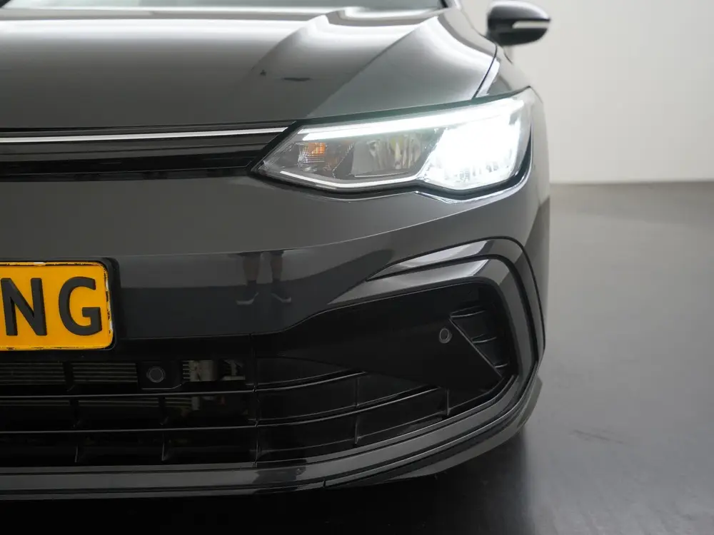 Volkswagen Golf 1.5 eTSI R-Line DSG | Stoel & Stuurverwarmin uit 2024, foto 20
