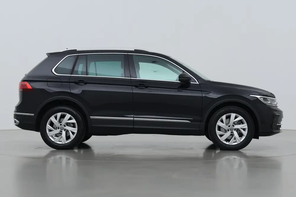 Volkswagen Tiguan 1.4 TSI eHybrid Business+ | Getint Glas | uit 2022, foto 10