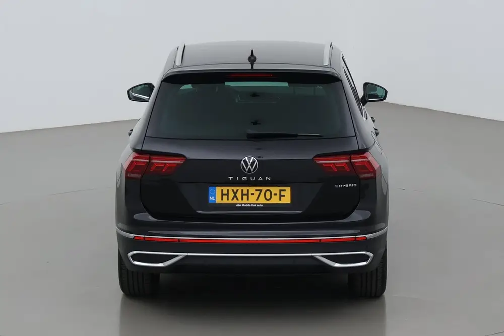 Volkswagen Tiguan 1.4 TSI eHybrid Business+ | Getint Glas | uit 2022, foto 9