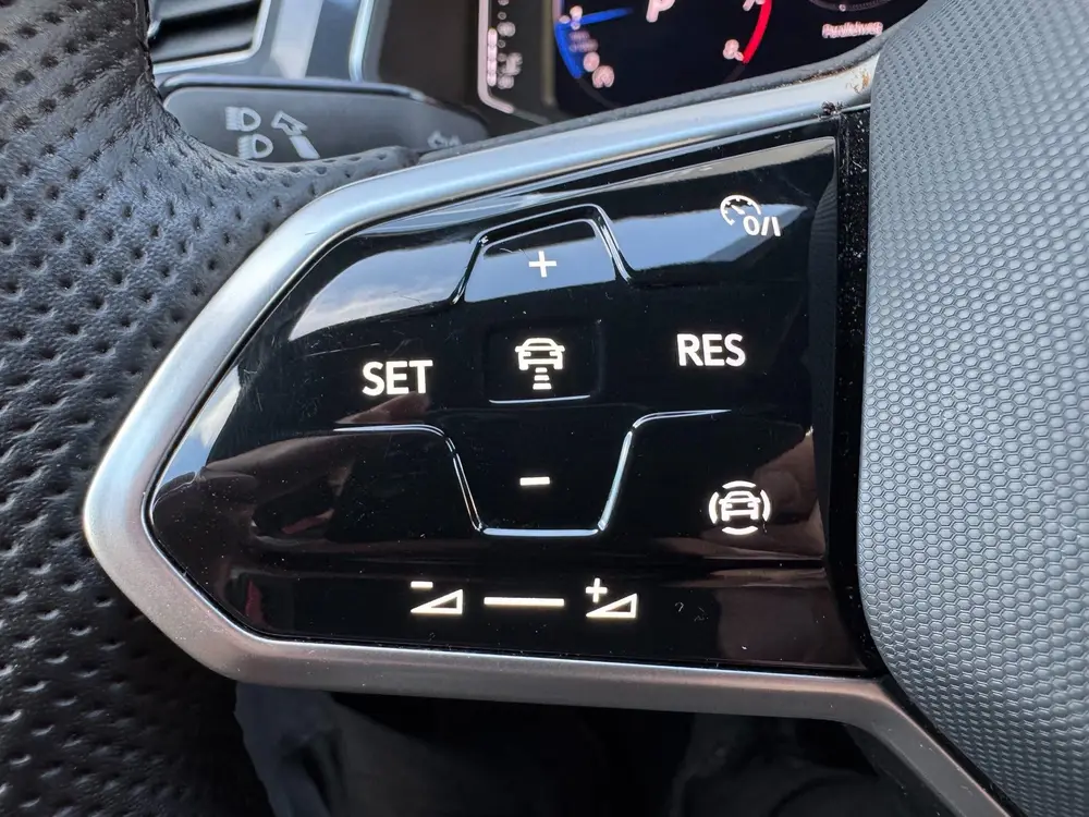 Volkswagen Tiguan Allspace 1.5 TSI R-Line Business Automaat| uit 2023, foto 20