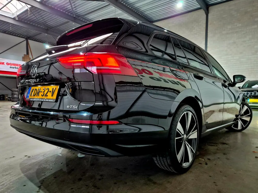 Volkswagen Golf Variant 1.5 eTSI 116PK Life Edition + Dealer uit 2025, foto 17