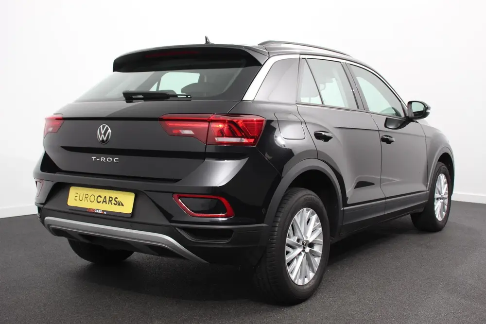 Volkswagen T-Roc 1.5 TSI 150pk DSG Life Navigatie Apple Carp uit 2023, foto 6