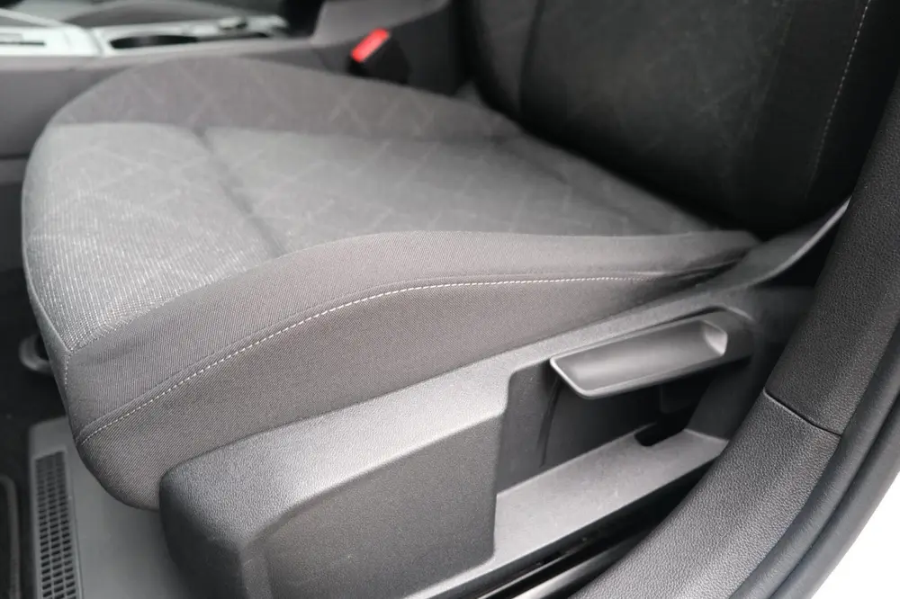 Volkswagen Golf 8 1.5 eTSI DSG Pano Led Navi ACC HUD CAM PDC uit 2020, foto 17