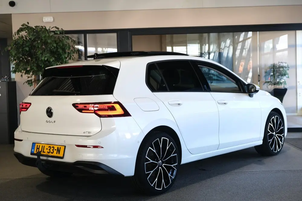 Volkswagen Golf 8 1.5 eTSI DSG Pano Led Navi ACC HUD CAM PDC uit 2020, foto 7