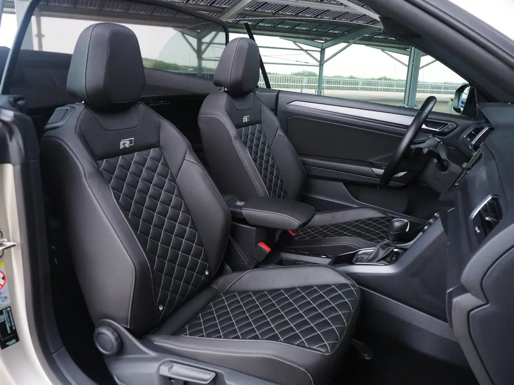 Volkswagen T-Roc Cabrio 1.5 TSI R-Line - LEDER - FULL OPTION uit 2020, foto 12