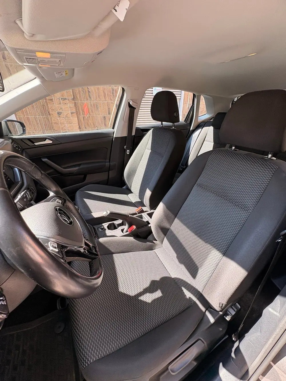 Volkswagen Polo VI 1.0 MPI 80hp — 2021 — Grey uit 2021, foto 12