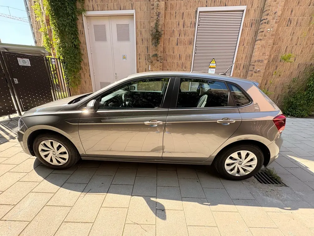 Volkswagen Polo VI 1.0 MPI 80hp — 2021 — Grey uit 2021, foto 6