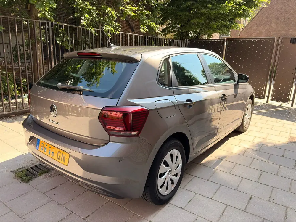 Volkswagen Polo VI 1.0 MPI 80hp — 2021 — Grey uit 2021, foto 9