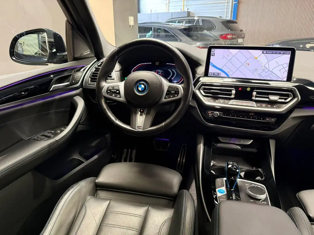 BMW IX3 M-Sport Pano Tr.hk HUD H&K Memory uit 2023, foto 2
