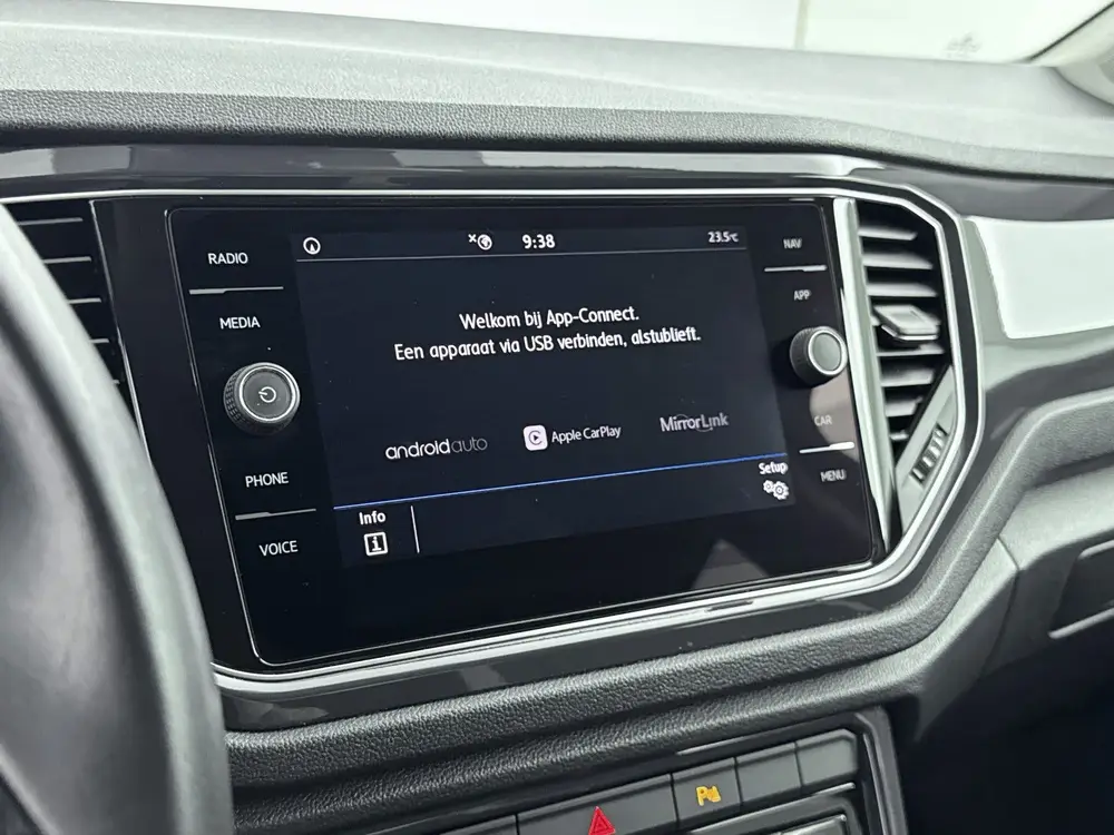 Volkswagen T-Roc 1.5 TSI Sport // CAMERA // DIGITAL COCKPIT uit 2019, foto 14