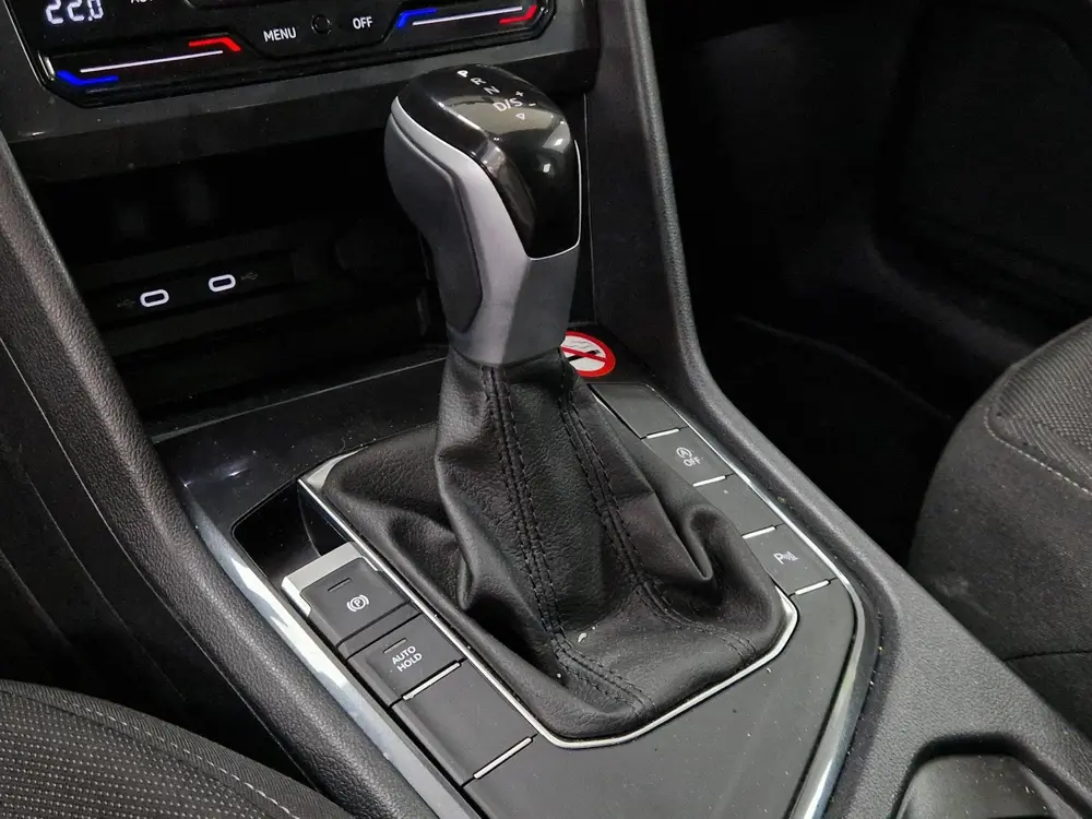 Volkswagen Tiguan Allspace 1.5 TSI Life 7p. 7-ZITS | NAVIGAT uit 2023, foto 14