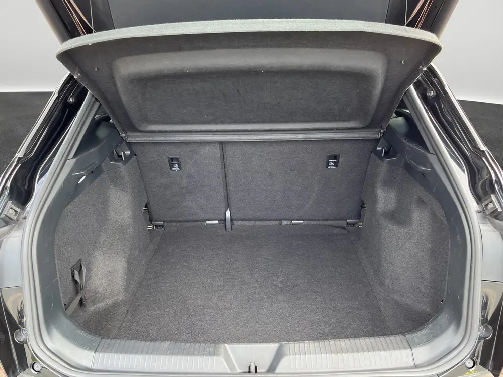 Volkswagen ID.4 Pro 77 kWh | Trekhaak | Clima | Stoelverwarm uit 2023, foto 16