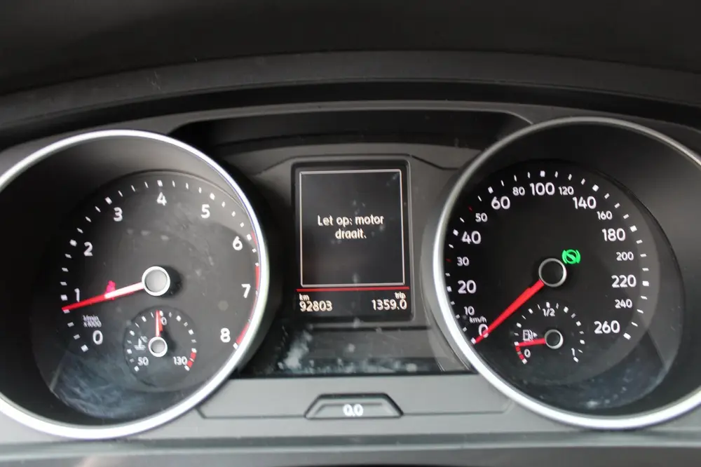 Volkswagen Tiguan 2.0 TSI 4Motion Urban Sport 190PK Automaat uit 2022, foto 19