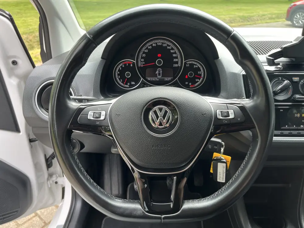 Volkswagen Up! 1.0 BMT move up! iQ Drive | AIRCO | BLUETOOTH uit 2019, foto 12
