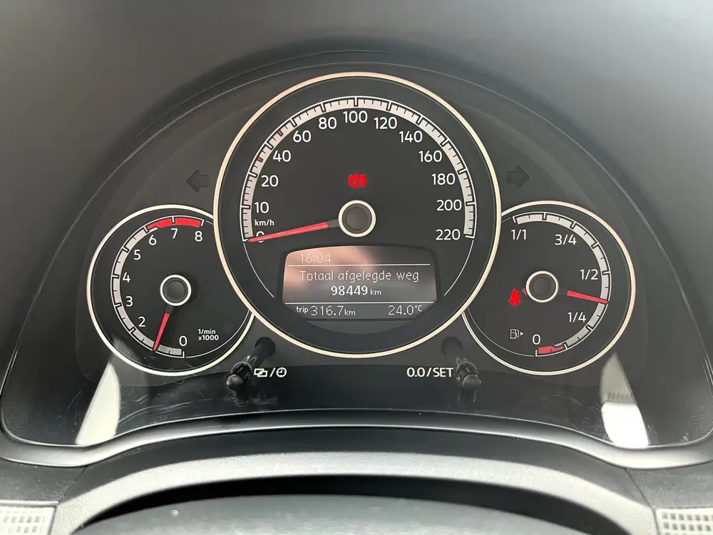 Volkswagen Up! 1.0 BMT move up! iQ Drive | AIRCO | BLUETOOTH uit 2019, foto 5